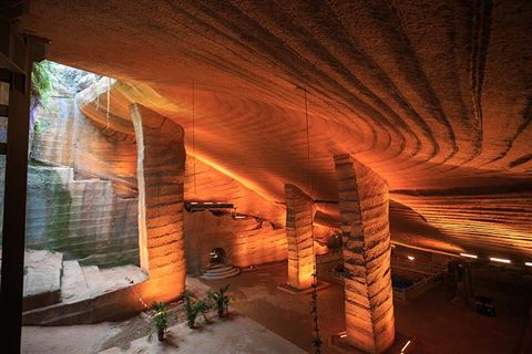 Longyou Caves / Longyou Grottoes (龙游石窟)