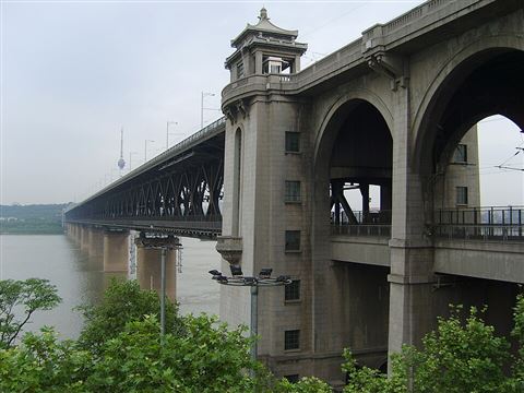 Wuhan Yangtze River Bridge area + Wuchang ferry